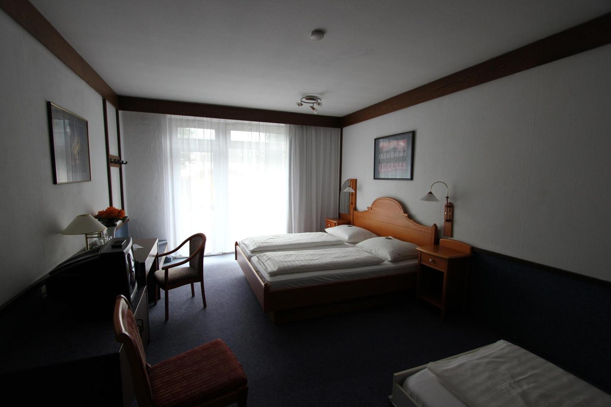 Hotel Zum Ratsherrn Lubeck Exterior photo